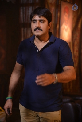 Raa Raa Movie Stills and Poster - 3 of 4