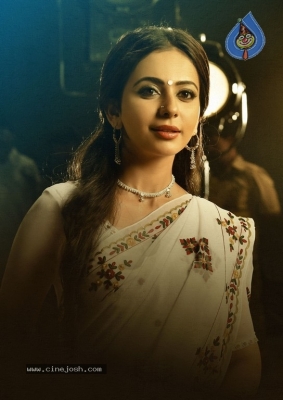 Rakul Preet First Look Poster And Still From NTR Biopic - 1 of 2