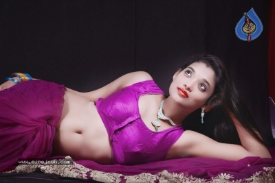 Rangeela Movie Stills And Posters - 34 of 44