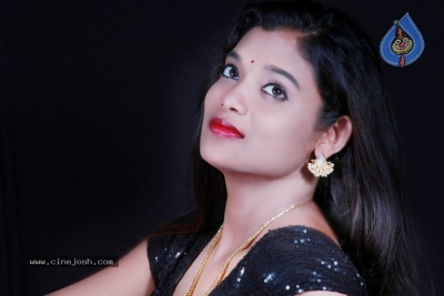 Rangeela Movie Stills And Posters - 35 of 44