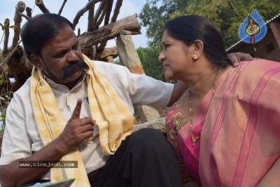 Right Right Baggidi Gopal Movie Stills - 15 of 20