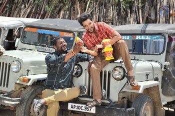 Right Right Movie New Photos - 16 of 21