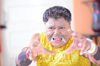 Sahasam Seyara Dimbaka New Photos - 22 of 31