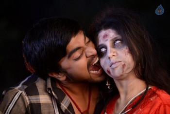 Sahasam Seyara Dimbaka New Photos - 24 of 31