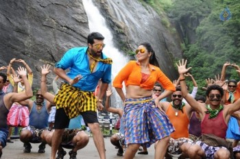 Sakalakala Vallavan Film Song Photos - 7 of 20