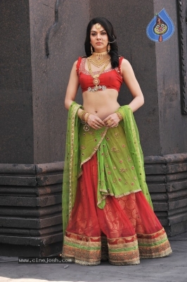 Sakshi Chowdary Photos From Suvarna Sundari Movie - 7 of 9