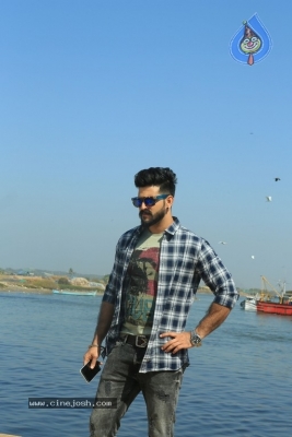 Silence Please Movie Stills - 5 of 21