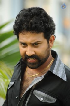 Siva Balaji in Snehamera Jeevitham - 2 of 5