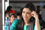 Thadaiyara Thaakka Tamil Movie Stills - 26 of 63
