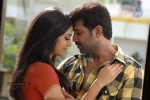 Thadaiyara Thaakka Tamil Movie Stills - 16 of 63