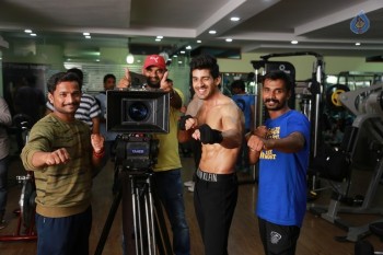 Trayam Movie Photos and Posters - 5 of 30