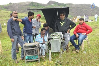 Vaanavillu Movie New Photos - 2 of 13