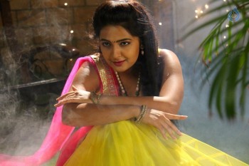Vajralu Kavala Nayana Movie Posters and Stills - 2 of 9