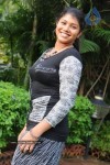 Vazhi Vidu Kanne Vazhi Vidu Tamil Movie Stills - 24 of 41