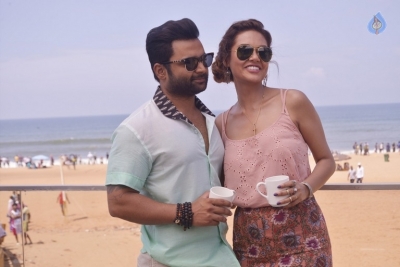 Veedevadu Movie New Stills - 4 of 5