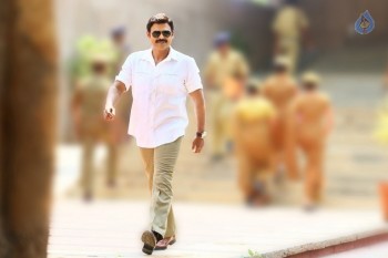 Venkatesh Stills in Babu Bangaram - 4 of 4