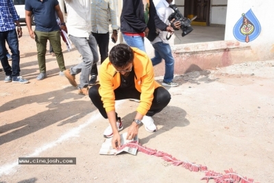 Venky Mama Movie Press Meet - 15 of 38