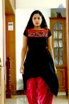 Yaar Ival Tamil Movie Stills - 17 of 27