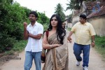 Yeto Vellipoyindi Manasu New Stills - 30 of 36