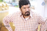 Yevariki Yevaru Stills n Walls - 28 of 40