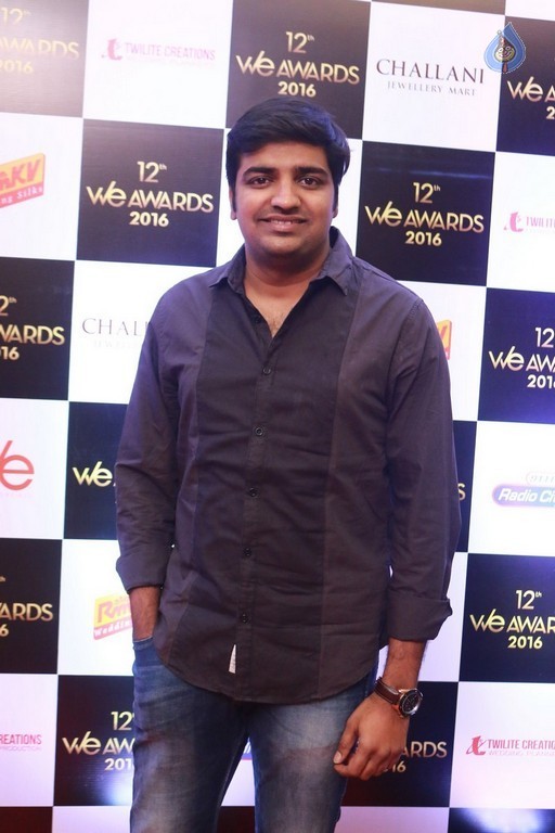 12th We Awards 2016 Event - 14 / 57 photos