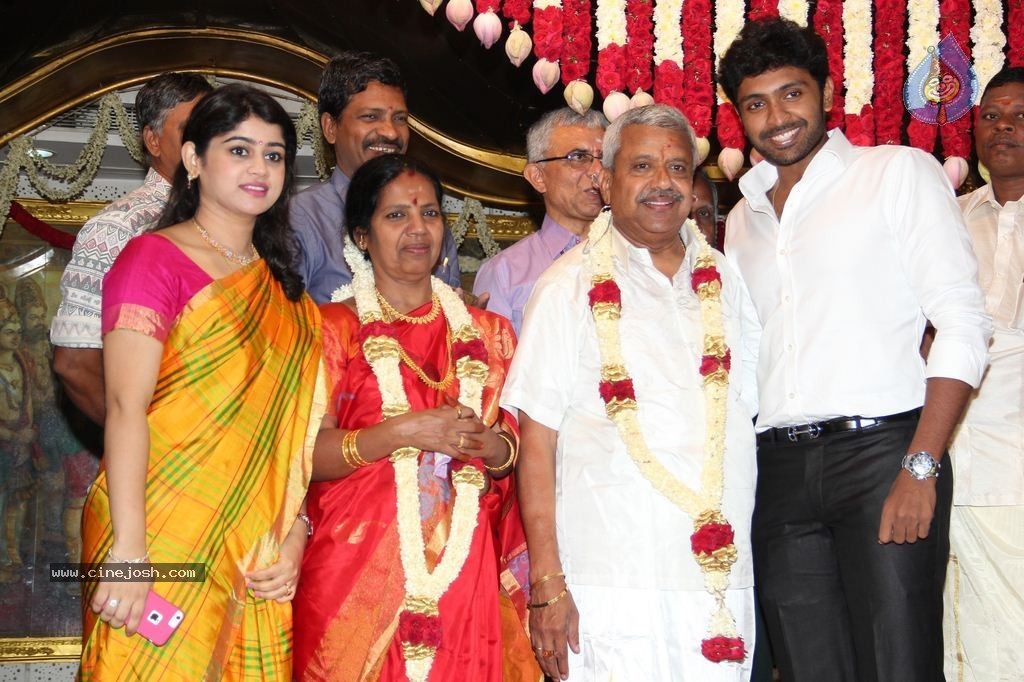 4 Frames Kalyanam Sashtipoorthi Function - 93 / 167 photos