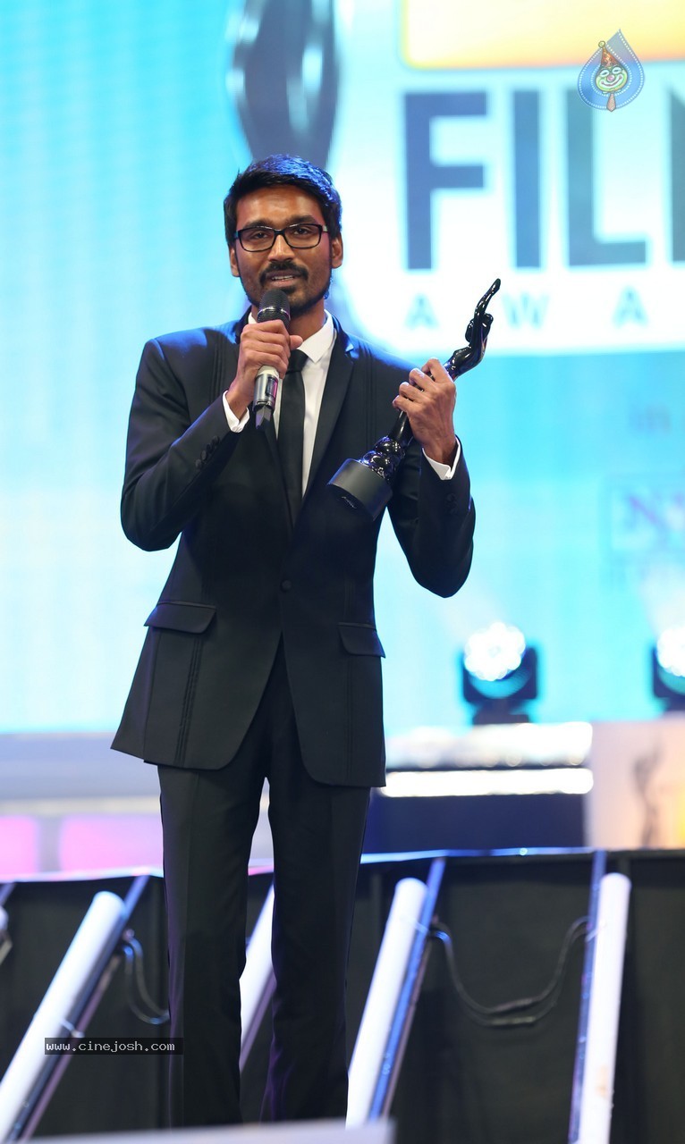 61st Idea Filmfare Awards 2013 Photos - 78 / 97 photos