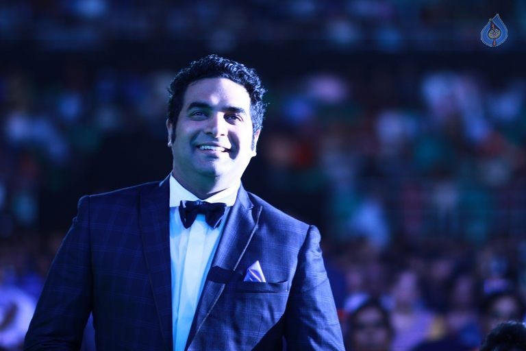 62nd Filmfare Awards South Event Photos - 45 / 82 photos