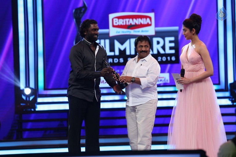 63rd Britannia Filmfare Awards South Event Photos 2 - 31 / 99 photos