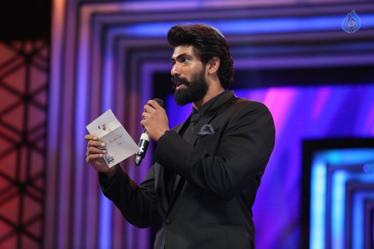 63rd Britannia Filmfare Awards South Event Photos 3 - 45 / 110 photos