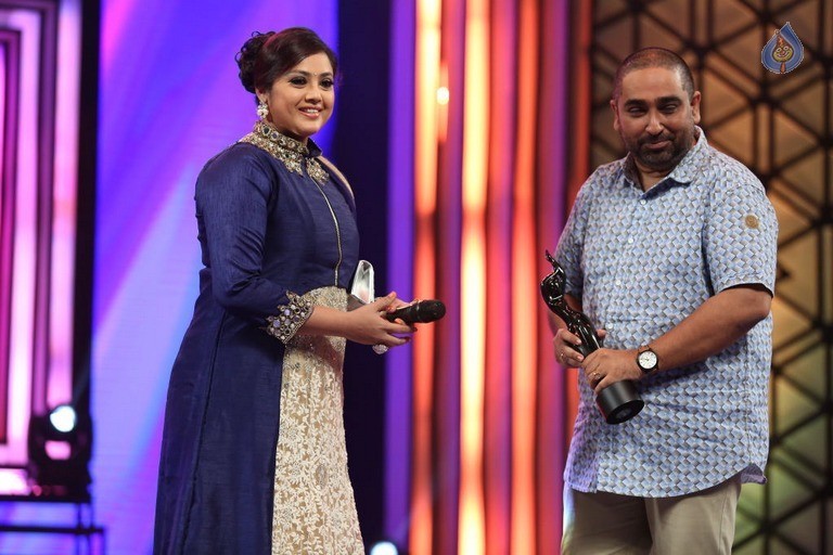 63rd Britannia Filmfare Awards South Event Photos 3 - 79 / 110 photos