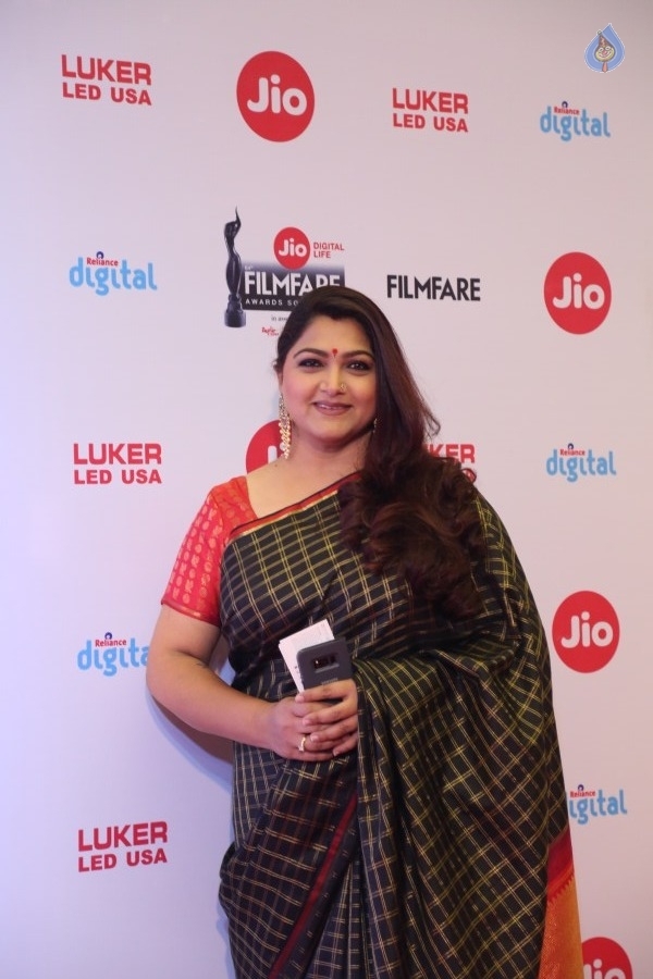 64th Jio Filmfare Awards South 2017 - 47 / 61 photos
