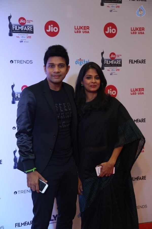 64th Jio Filmfare Awards South 2017 - 52 / 61 photos