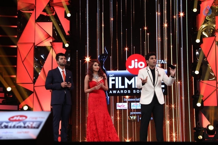 64th Jio Filmfare Awards South 2017 - 58 / 61 photos