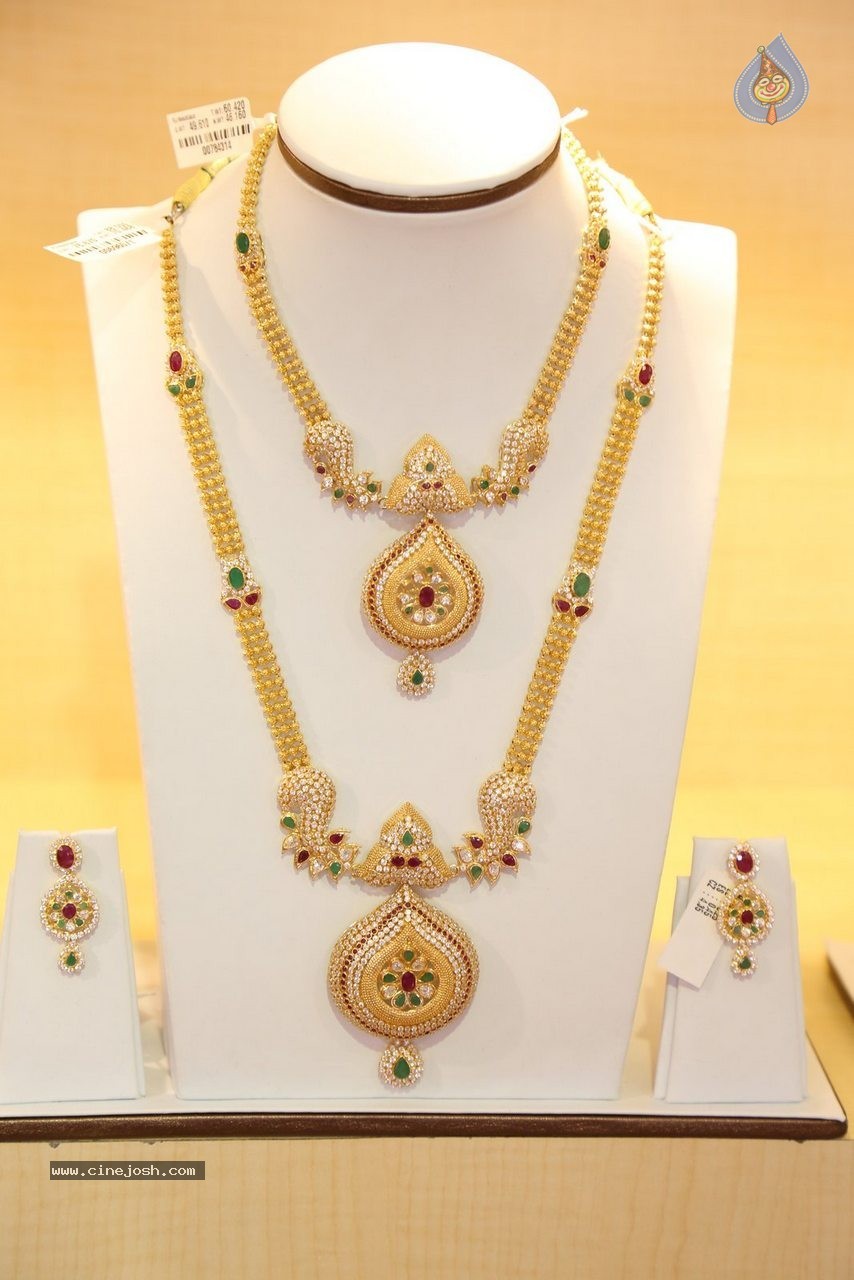 8th Hyderabad Jewellery n Gem Fair - 93 / 109 photos