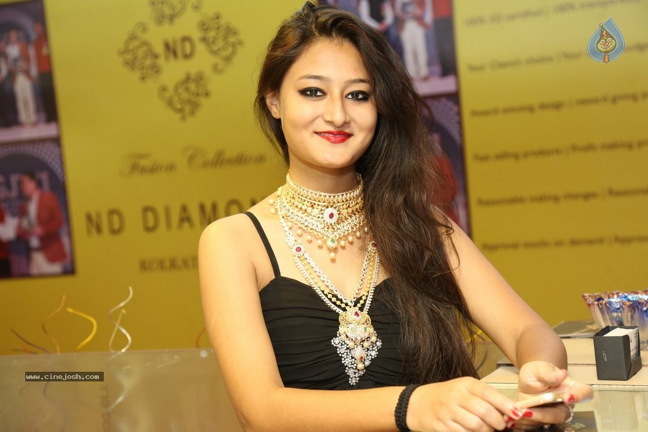 8th Hyderabad Jewellery n Gem Fair - 102 / 109 photos