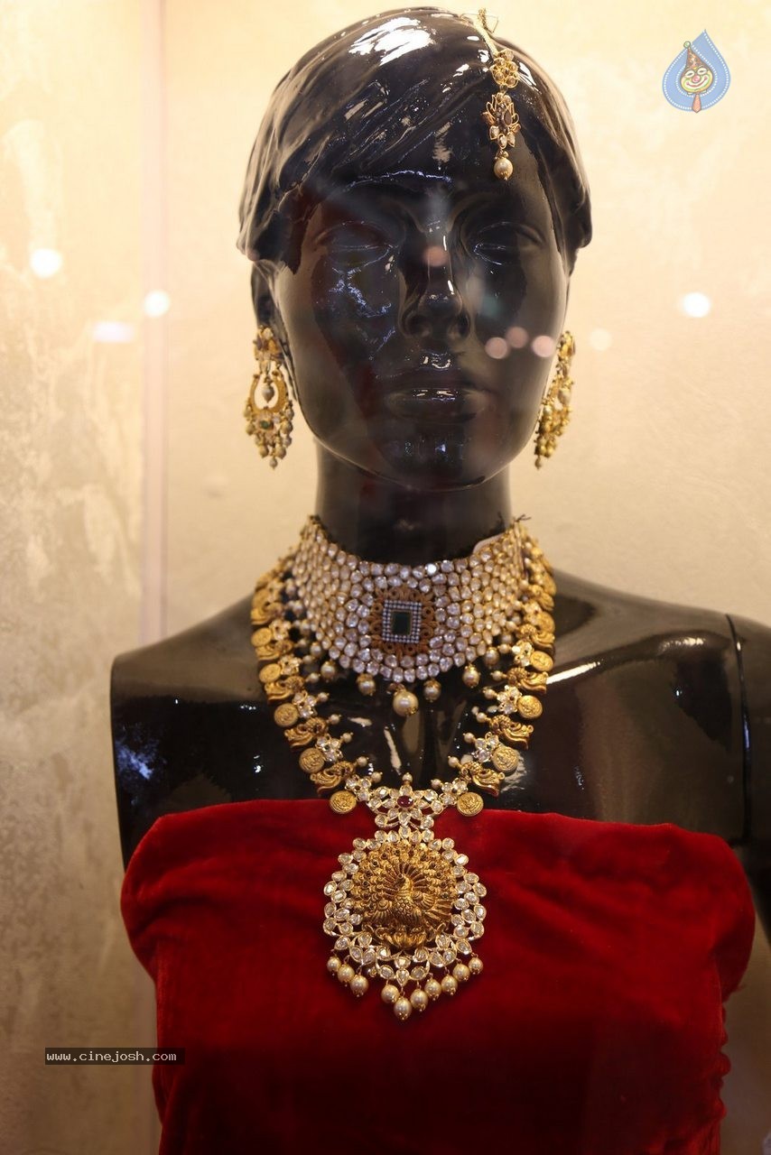 8th Hyderabad Jewellery n Gem Fair - 104 / 109 photos