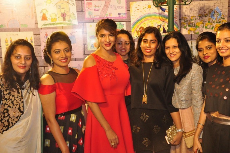 A Black Tie Charity Food For Change Event - 22 / 63 photos