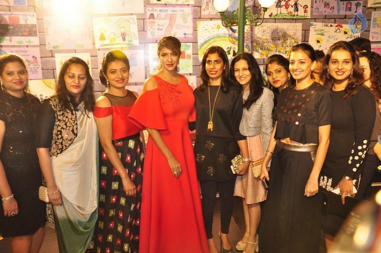 A Black Tie Charity Food For Change Event - 49 / 63 photos
