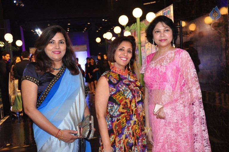 A Black Tie Charity Food For Change Event - 62 / 63 photos