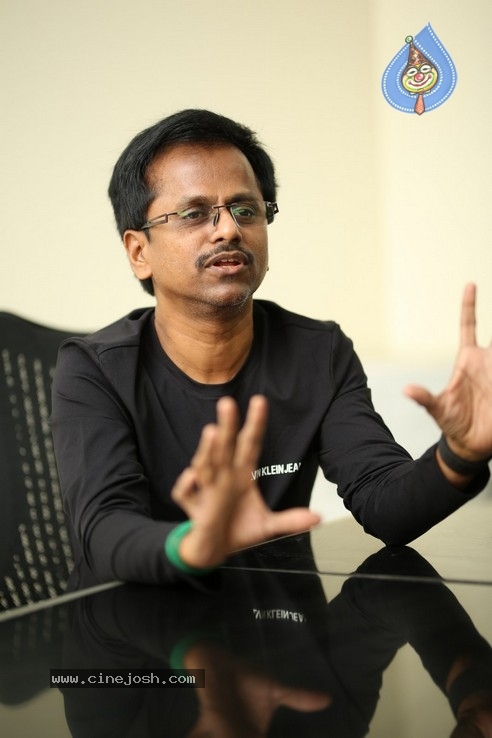 A.R. Murugadoss Interview Photos - 11 / 21 photos