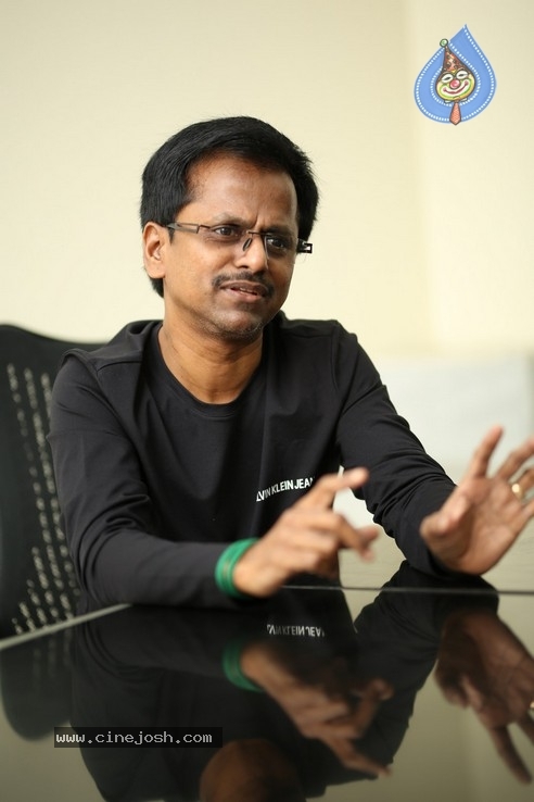 A.R. Murugadoss Interview Photos - 14 / 21 photos