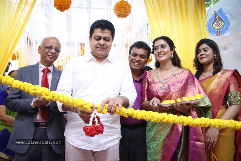 AA Guru Silks Launch Photos - 23 / 27 photos