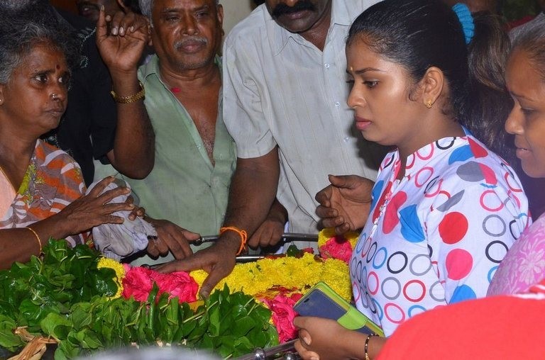 Aachi Manorama Condolences Photos - 19 / 165 photos