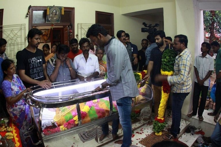 Aachi Manorama Condolences Photos - 32 / 165 photos