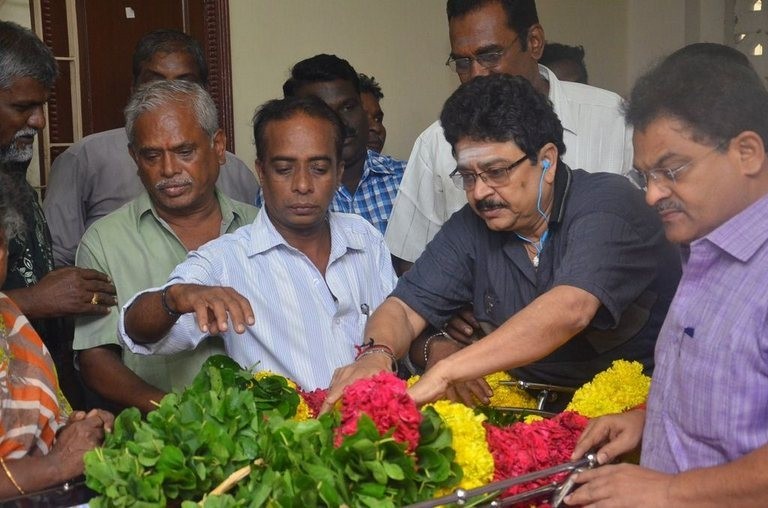 Aachi Manorama Condolences Photos - 38 / 165 photos