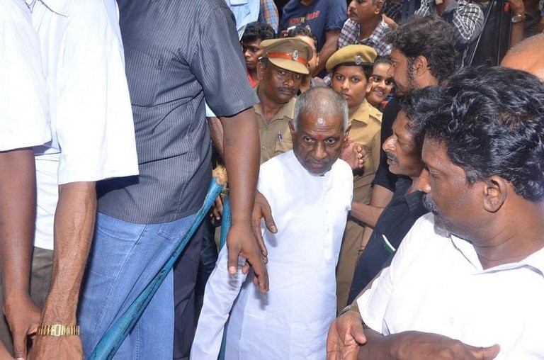 Aachi Manorama Condolences Photos - 81 / 165 photos
