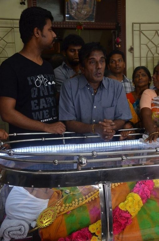 Aachi Manorama Condolences Photos - 87 / 165 photos