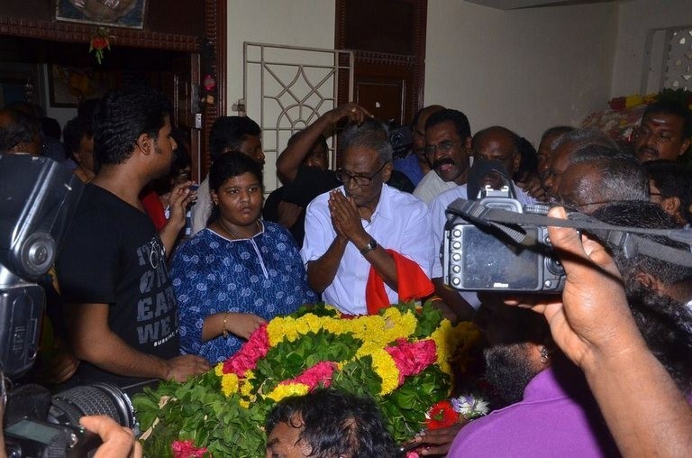 Aachi Manorama Condolences Photos - 92 / 165 photos