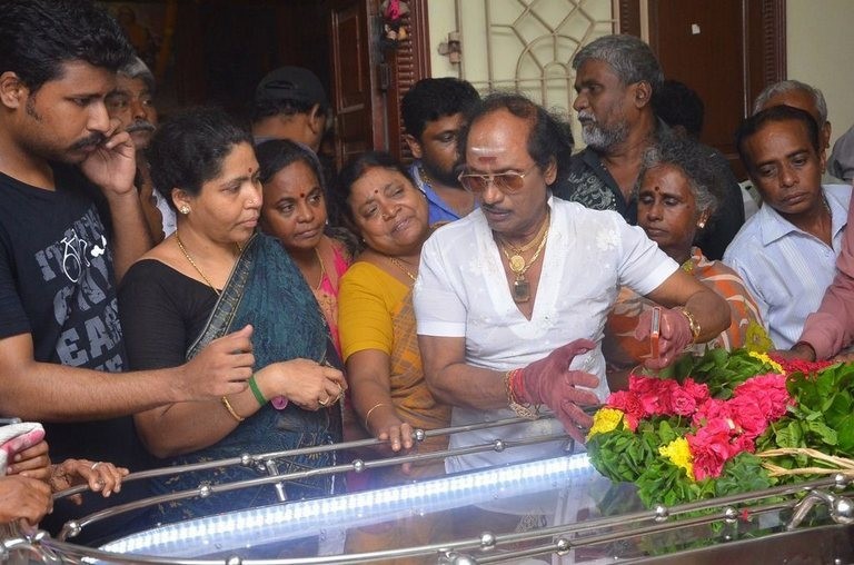 Aachi Manorama Condolences Photos - 102 / 165 photos